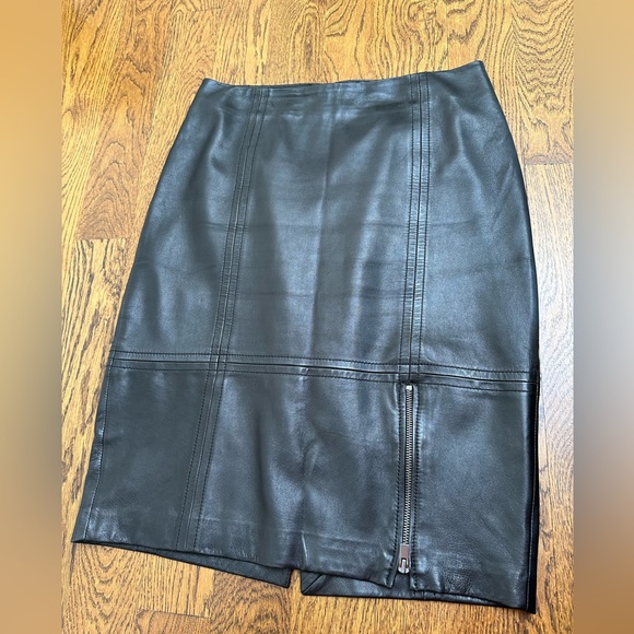 Real Leather Skirt - Picture 1 of 5